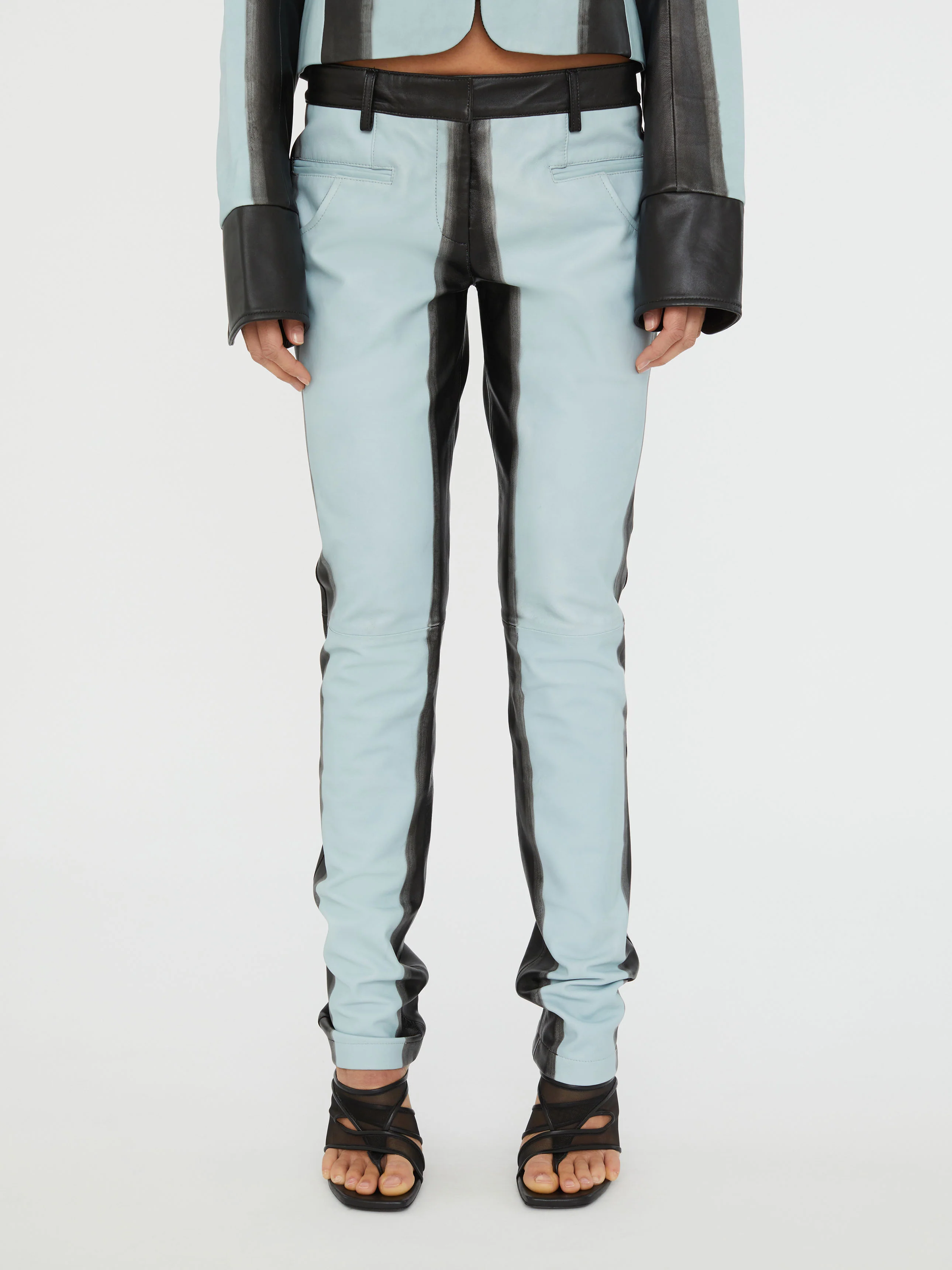 Thumb 3